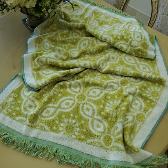 John Robshaw Petra Three-Yarn Dyed Jacquard Fringe 3 Piece Towel Set - New - Picture 3 of 16